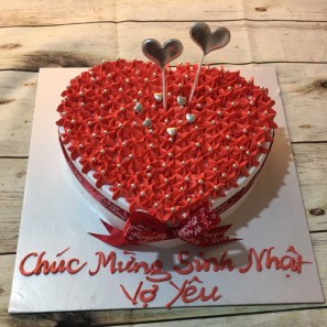 bánh kem sinh nhật đỏ sang trọng tặng bạn gái người yêu tặng vợ